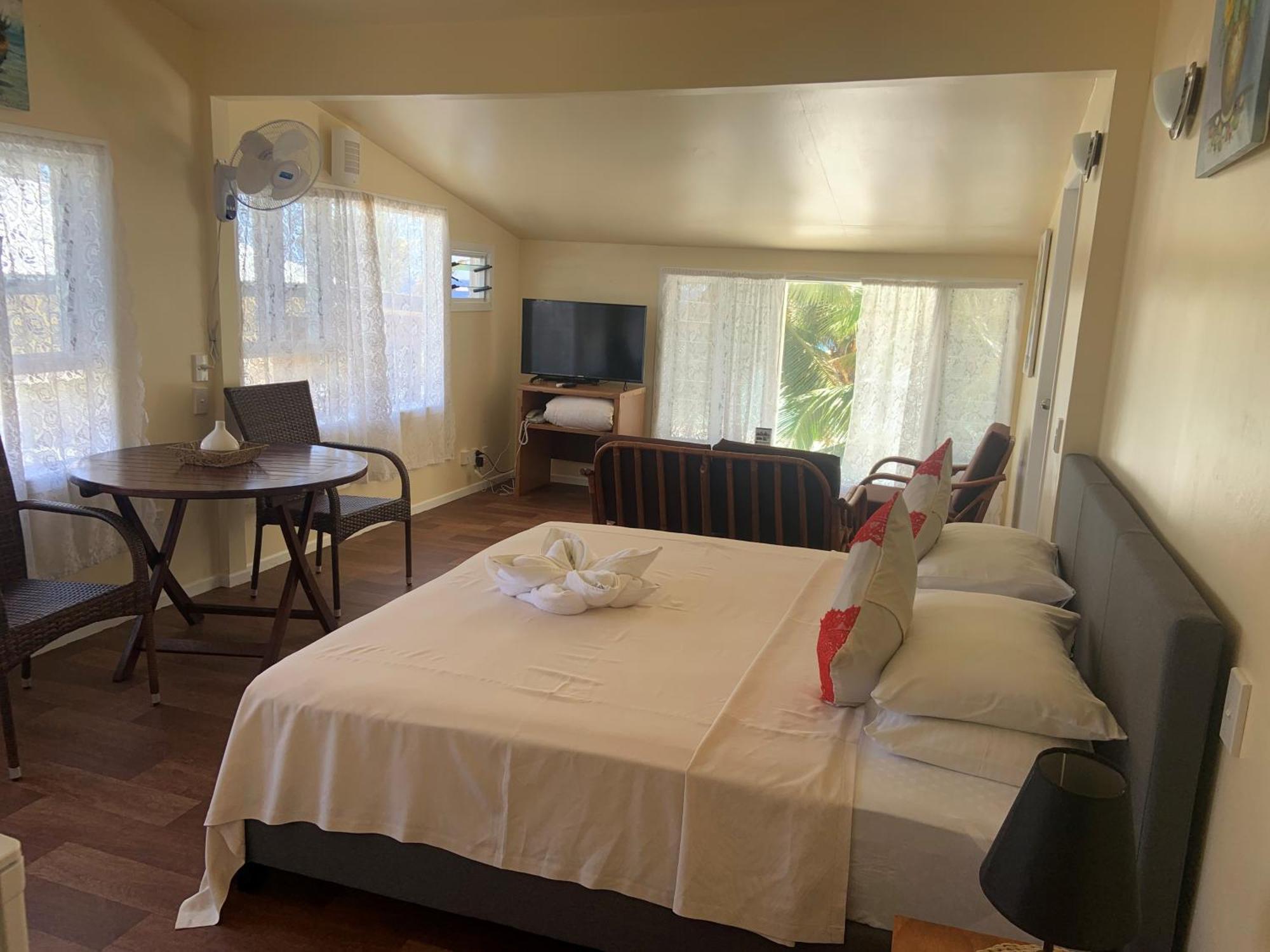 Tia Maria Retreat Apartment Rarotonga Bagian luar foto
